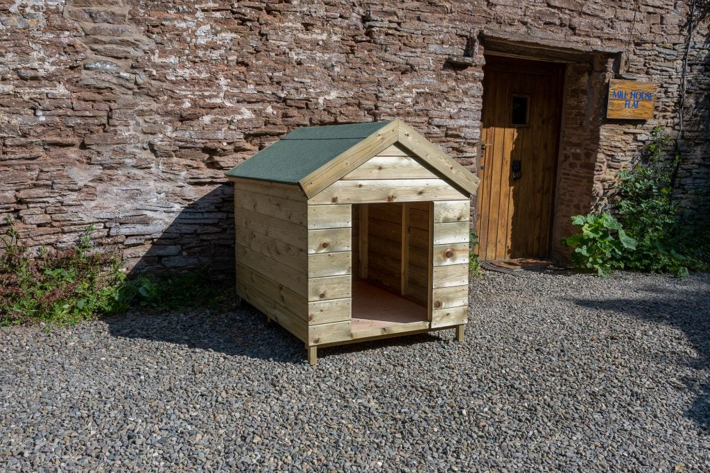 Wooden Dog House - Alpha